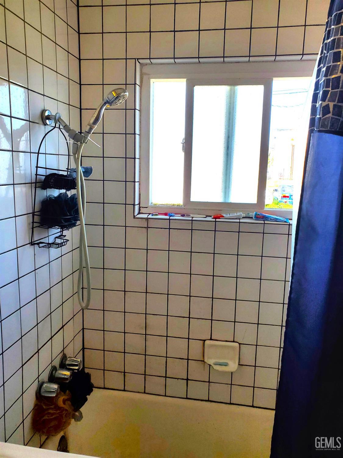 Undisclosed Address Bakersfield, CA 93307 - Photo 7 of 14