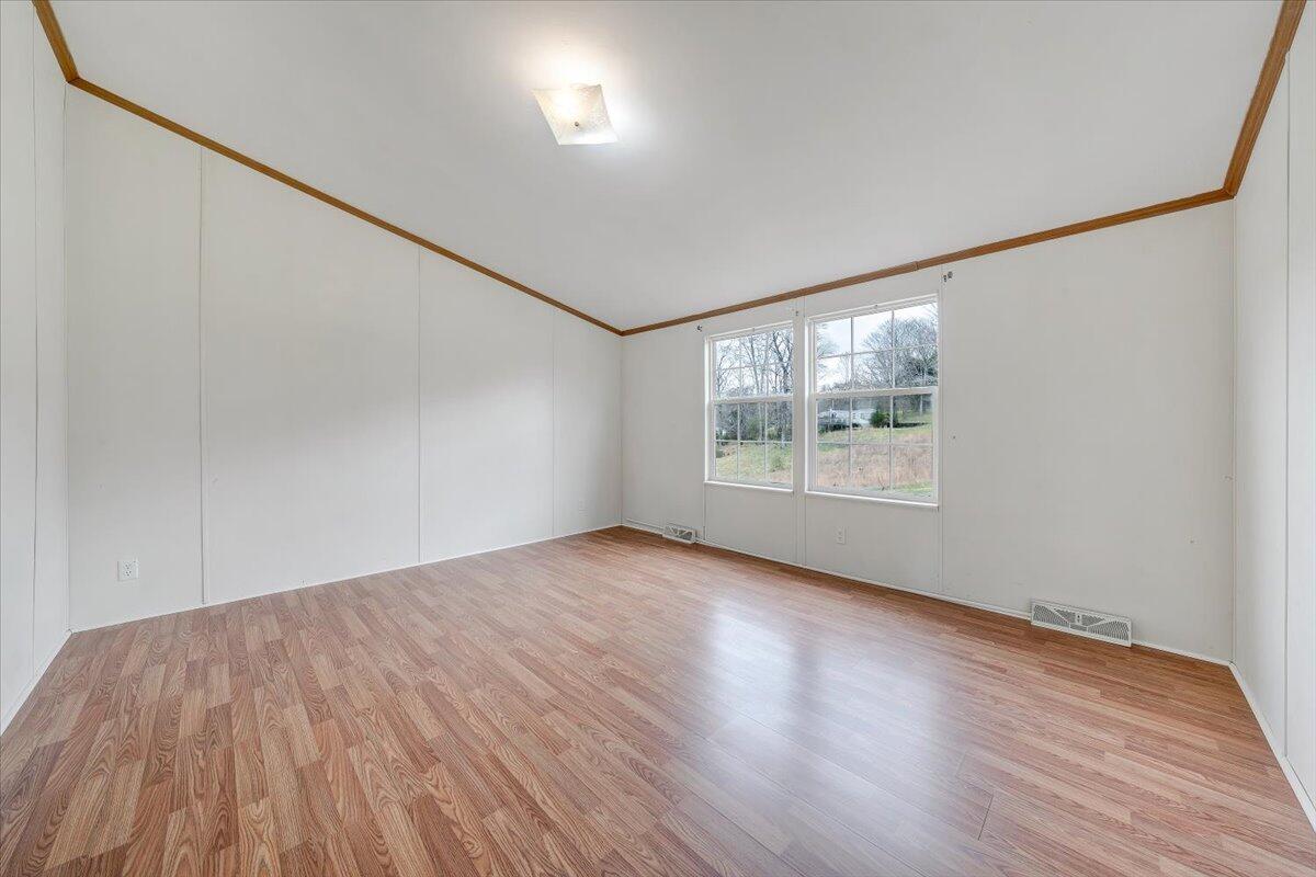 2281 Parrish Road Goodview, VA 24095 - Photo 17 of 54 17-MIB02786