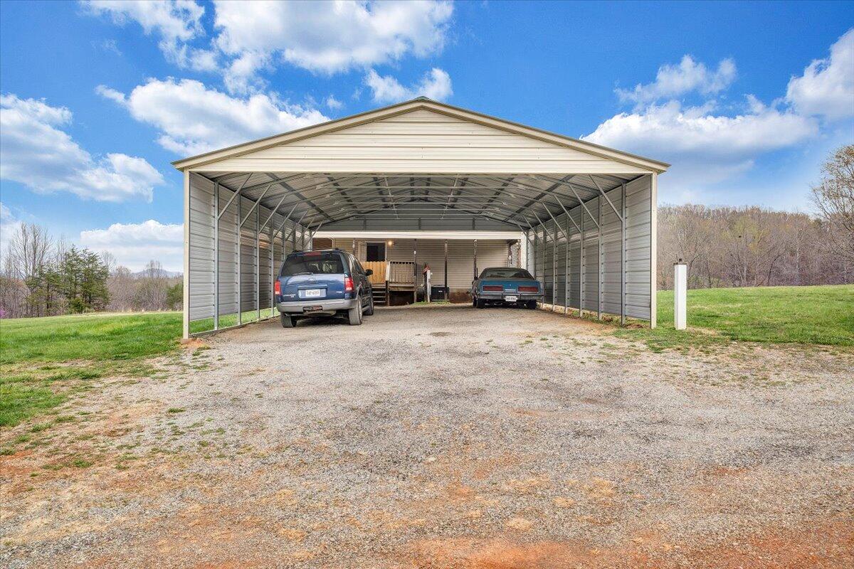 2281 Parrish Road Goodview, VA 24095 - Photo 44 of 54 44-MIB02852