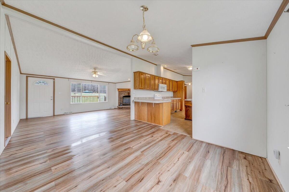 2281 Parrish Road Goodview, VA 24095 - Photo 8 of 54 08-MIB02747