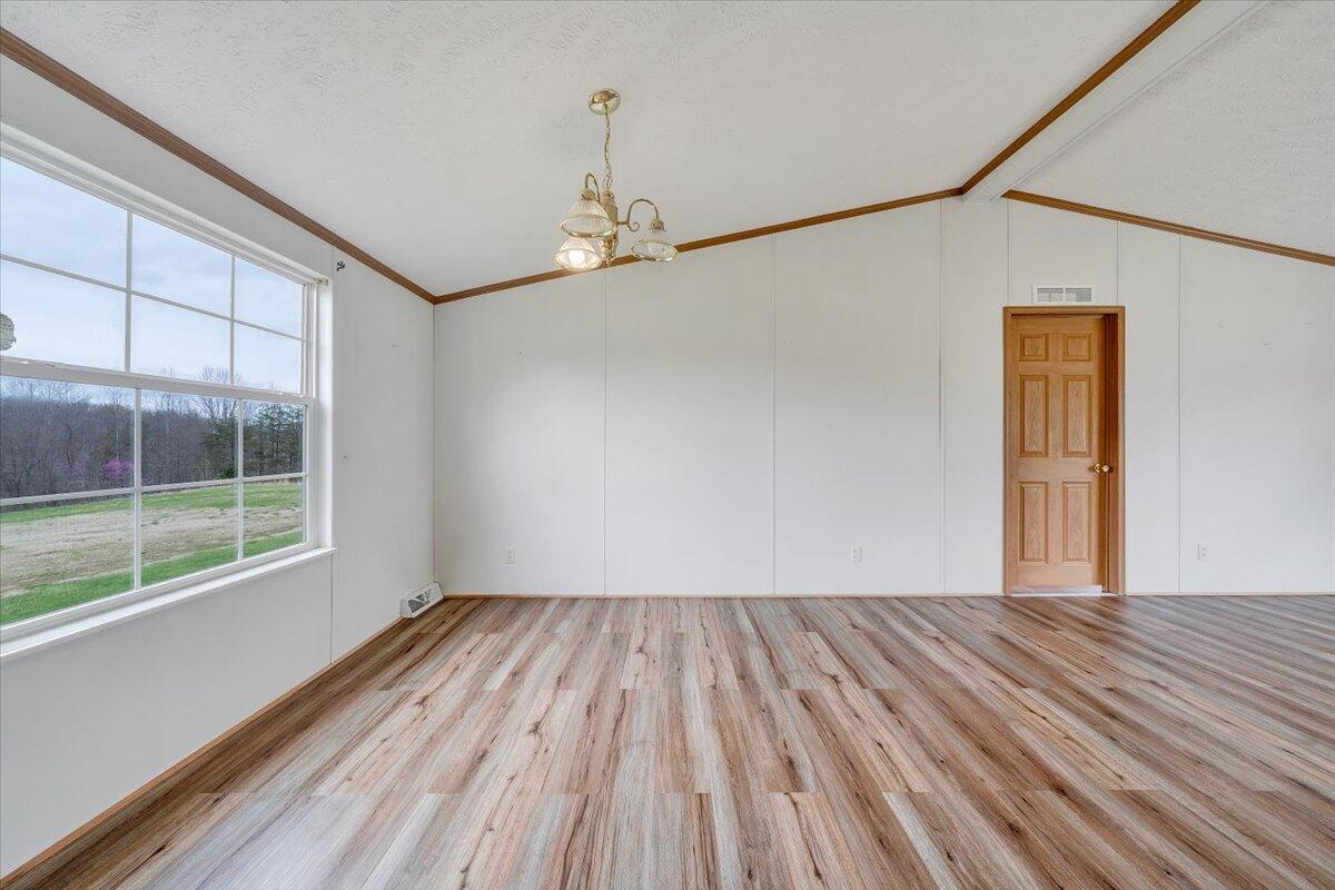 2281 Parrish Road Goodview, VA 24095 - Photo 10 of 54 10-MIB02753