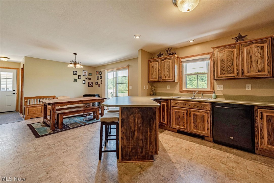 3621 Laskey Road Rome, OH 44085 - Photo 9 of 29