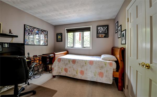 58 Joseph Road Framingham, MA 01701 - Photo 12 of 24