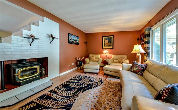 58 Joseph Road Framingham, MA 01701 - Photo 2 of 24