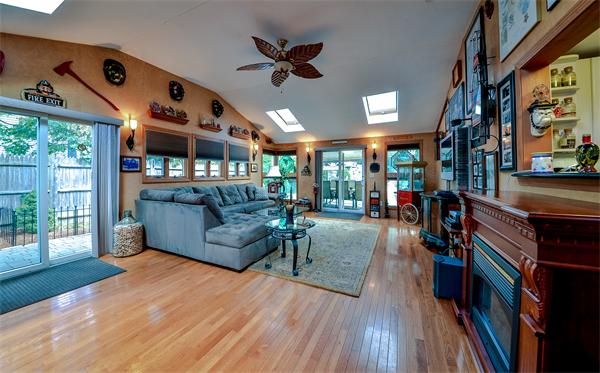 58 Joseph Road Framingham, MA 01701 - Photo 6 of 24