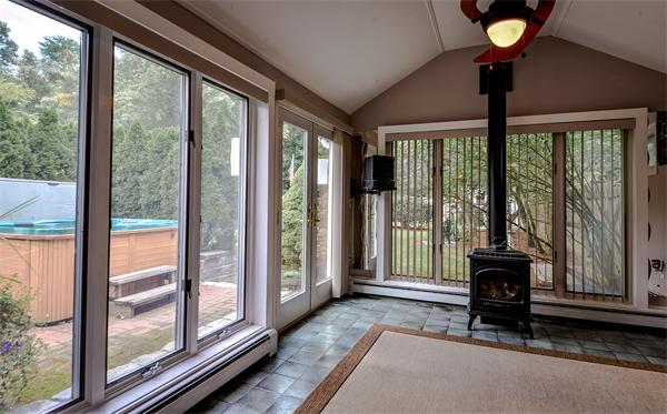 58 Joseph Road Framingham, MA 01701 - Photo 8 of 24
