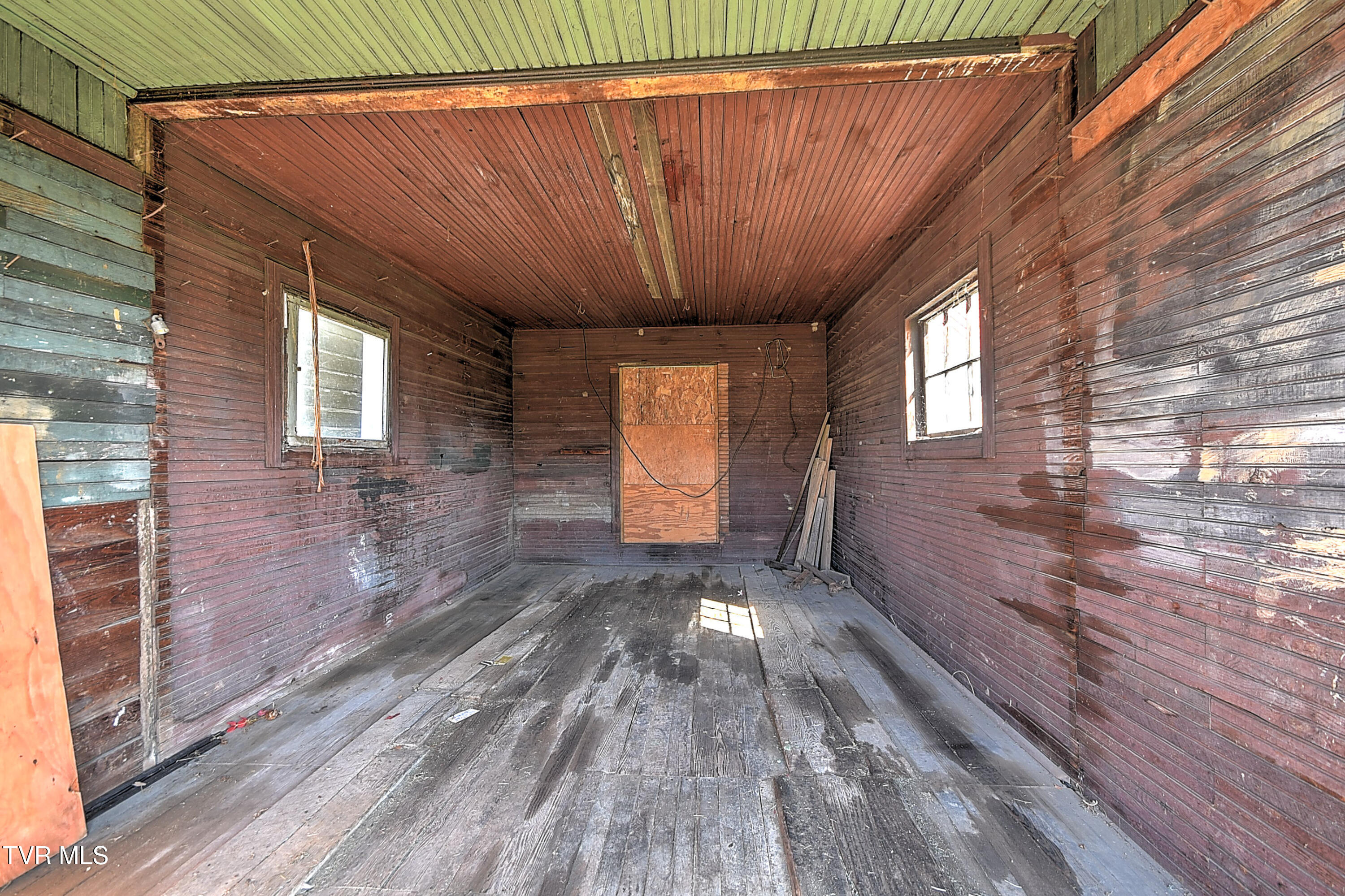 429 Love Street Erwin, TN 37650 - Photo 33 of 37 429 Love St KR-45