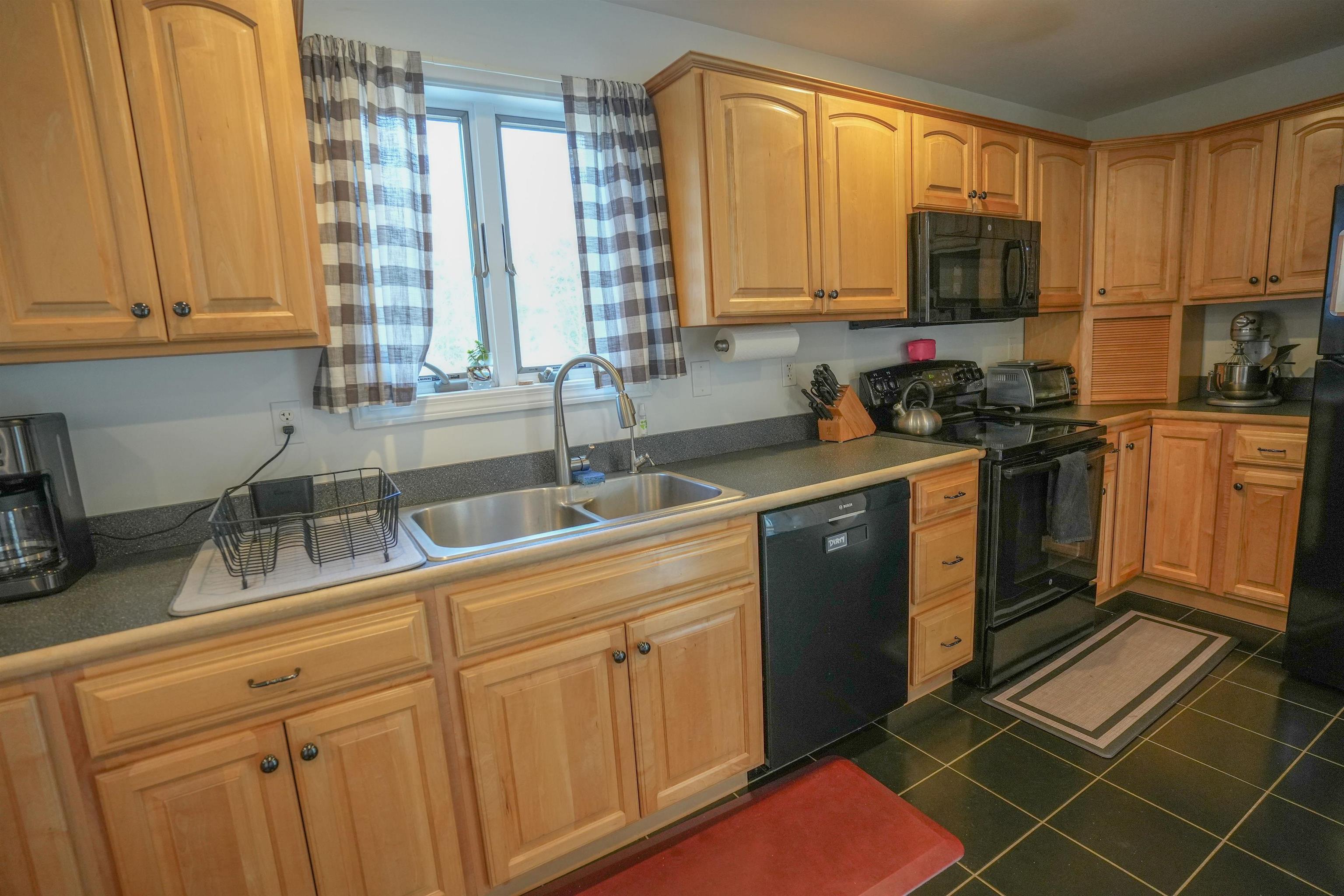 210 East Ricker Road Chichester, NH 03258 - Photo 37 of 40 Gallery Image 37