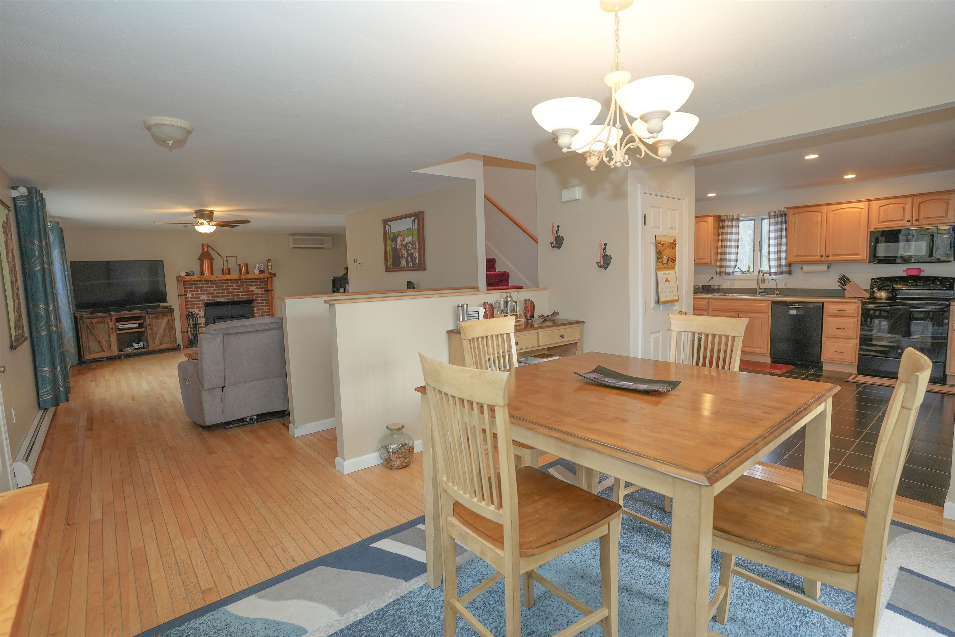 210 East Ricker Road Chichester, NH 03258 - Photo 4 of 40 Gallery Image 4