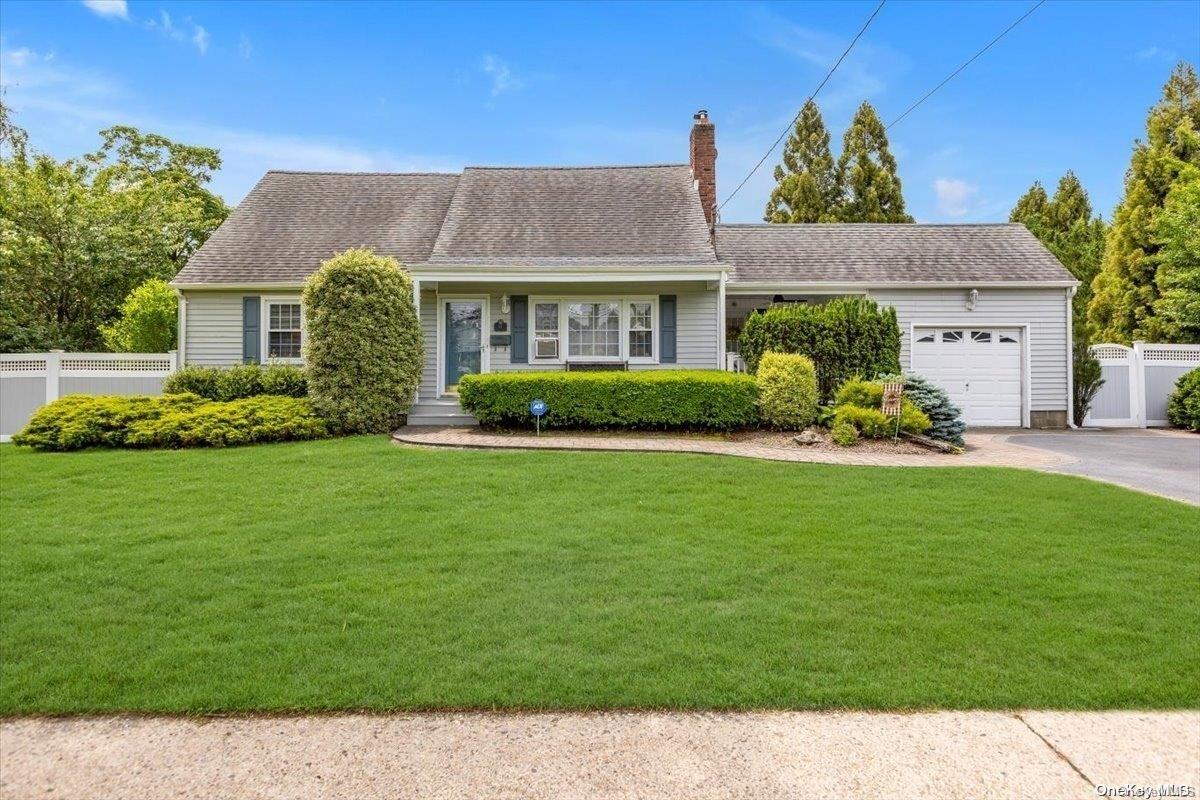 84 Maple Street Blue Point, NY 11715 - Photo 1 of 1