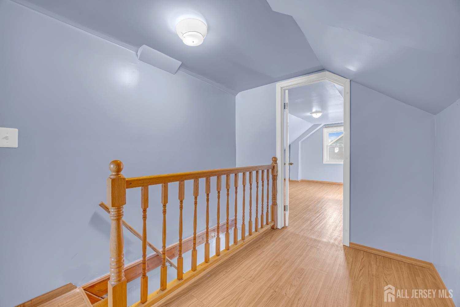 10 Benedict Way Iselin, NJ 08830 - Photo 23 of 39