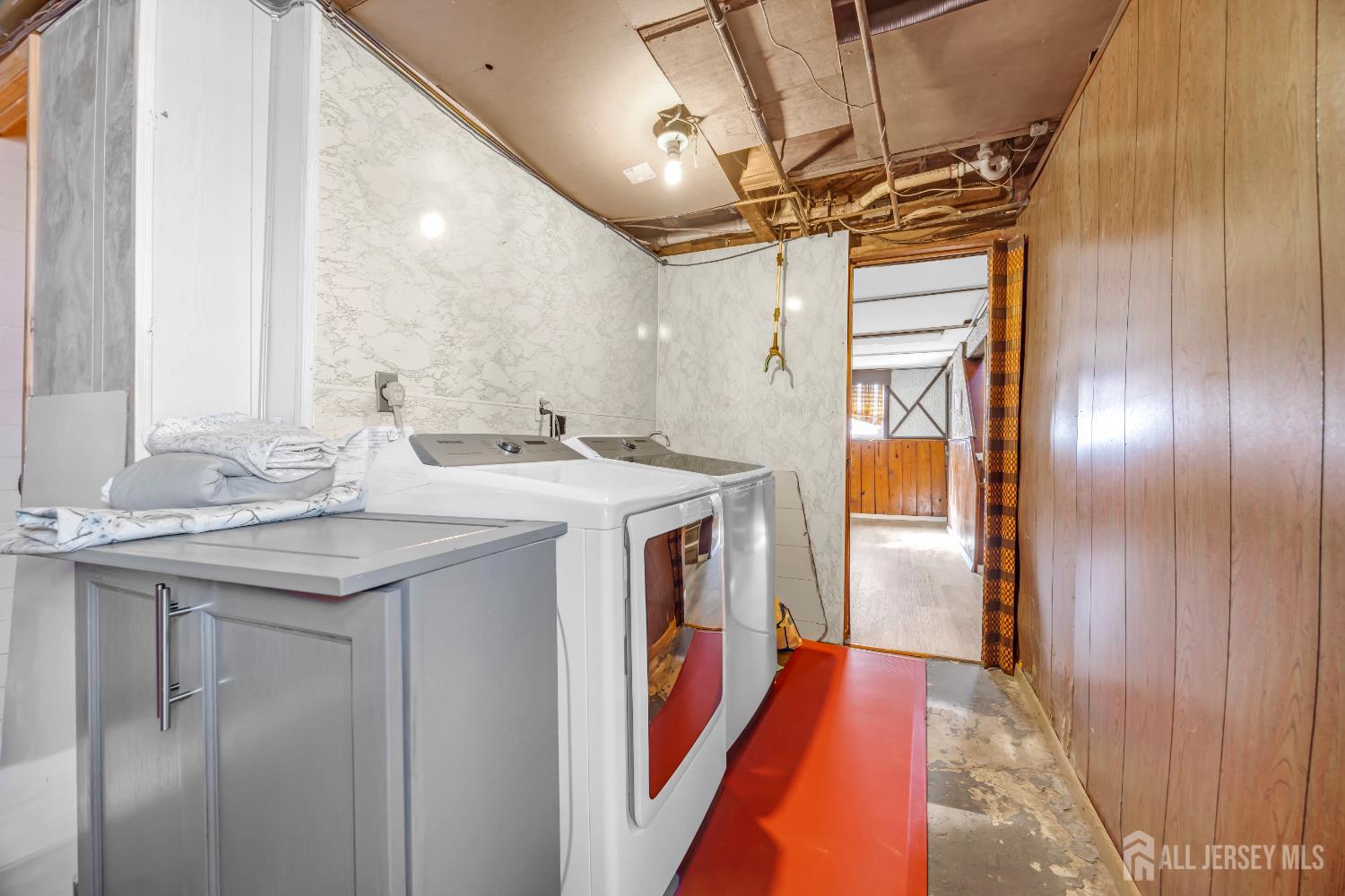 10 Benedict Way Iselin, NJ 08830 - Photo 30 of 39