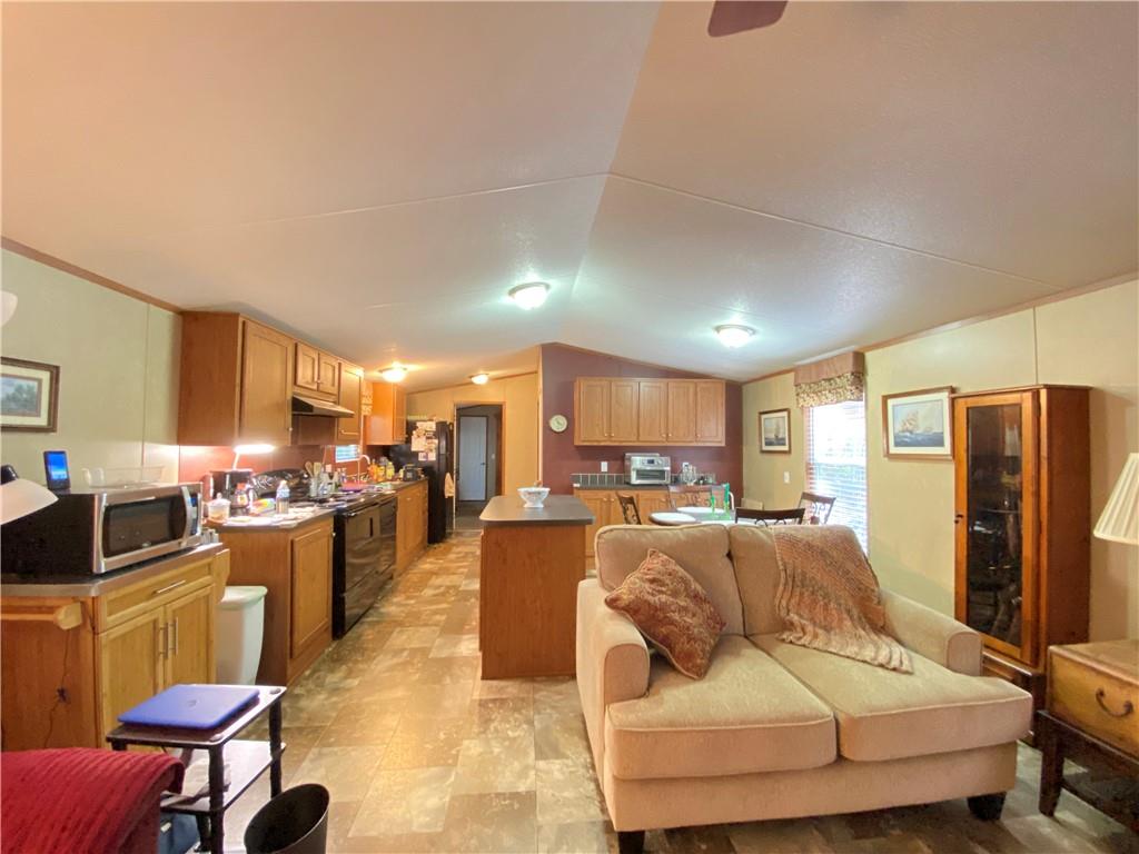 1031 Racetrack Road Bentley, LA 71407 - Photo 3 of 27 Gallery Image 3