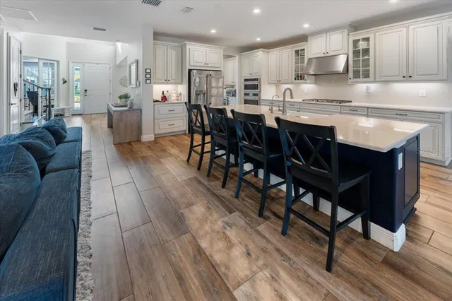 $1,269,000 | 10215 Milky Way Circle, Sarasota, FL 34241