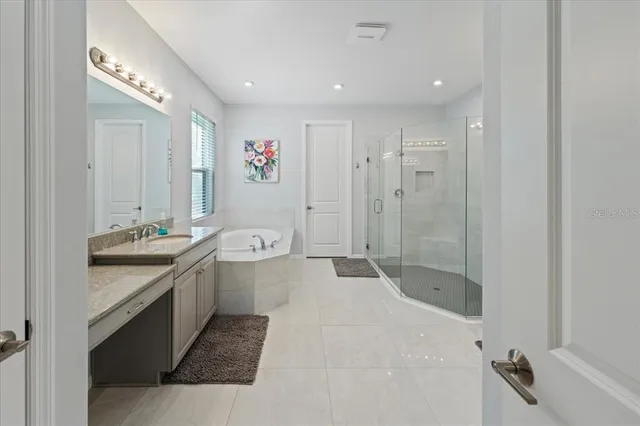 $1,269,000 | 10215 Milky Way Circle, Sarasota, FL 34241