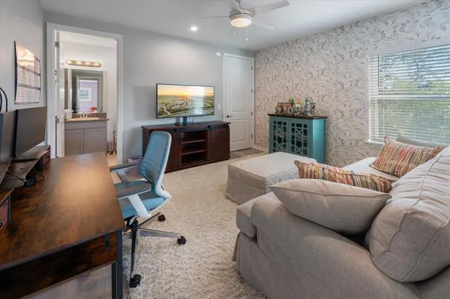 $1,269,000 | 10215 Milky Way Circle, Sarasota, FL 34241