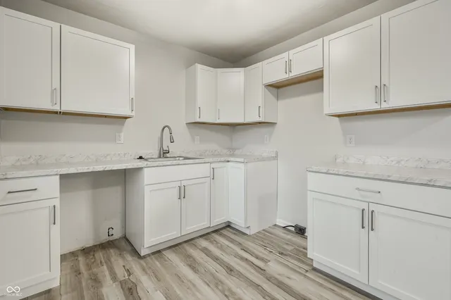 $194,900 | 1414 Priscilla Avenue, Indianapolis, IN 46219