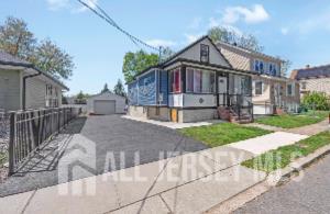 358 Marion Street Union, NJ 07083 - Photo 2 of 16