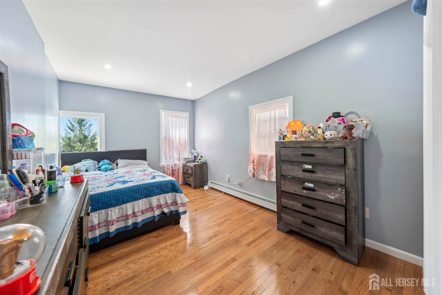 358 Marion Street Union, NJ 07083 - Photo 8 of 16