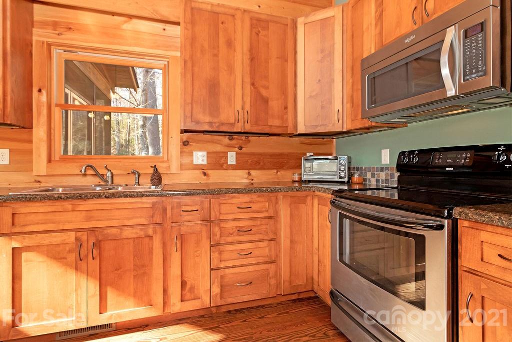 65 Young Miller Road Brevard, NC 28712 - Photo 15 of 45 Gallery Image 15