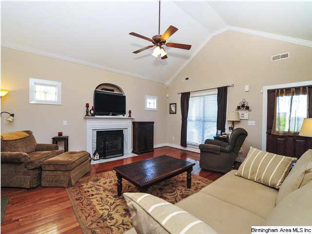 125 Victory Trail Pelham, AL 35124 - Photo 4 of 23