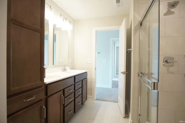 $399,800 | 5100 Goldfinch Drive, Evansville, IN 47725