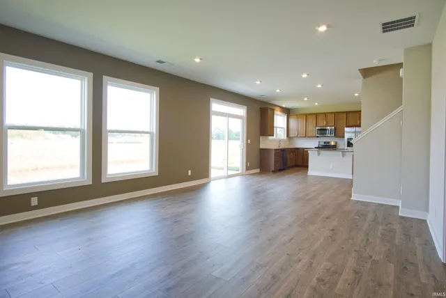 $399,800 | 5100 Goldfinch Drive, Evansville, IN 47725