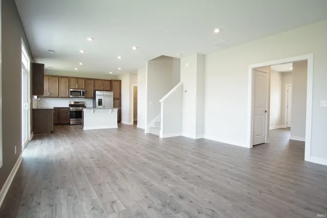 $399,800 | 5100 Goldfinch Drive, Evansville, IN 47725