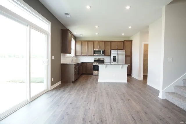 $399,800 | 5100 Goldfinch Drive, Evansville, IN 47725