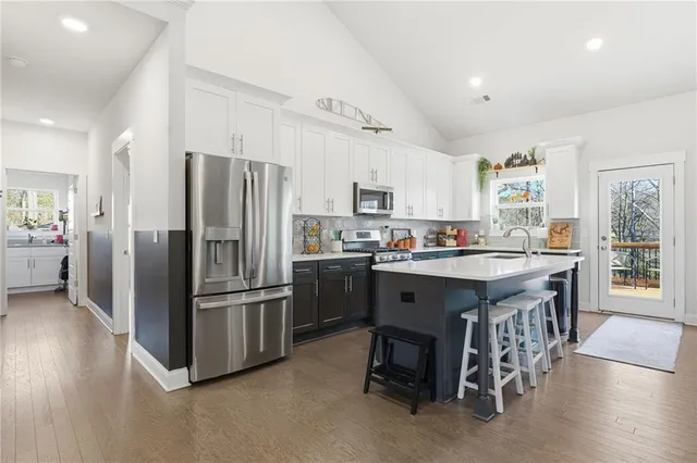 $775,000 | 6061 Jacobs Road Southeast, Acworth, GA 30102