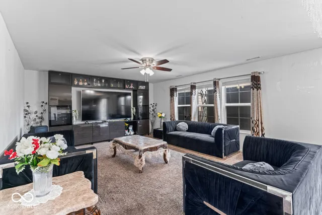 $348,000 | 2335 Trefoil Drive, Plainfield, IN 46168