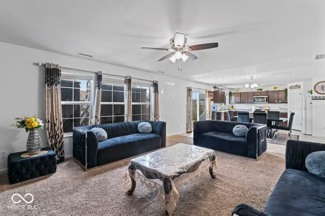 $348,000 | 2335 Trefoil Drive, Plainfield, IN 46168