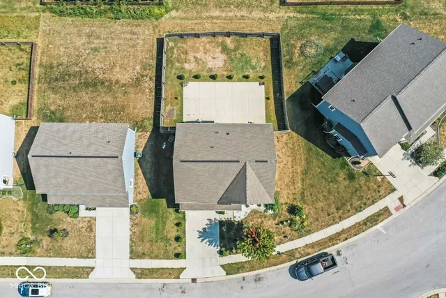 $348,000 | 2335 Trefoil Drive, Plainfield, IN 46168