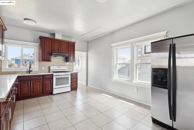 $849,000 | 1810 Adeline Street, Oakland, CA 94607