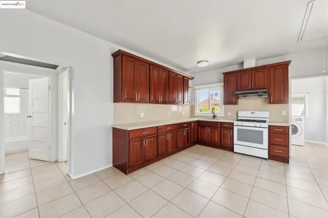 $849,000 | 1810 Adeline Street, Oakland, CA 94607