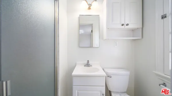 $4,695 | 1274 South Beverly Glen Boulevard, Los Angeles, CA 90024