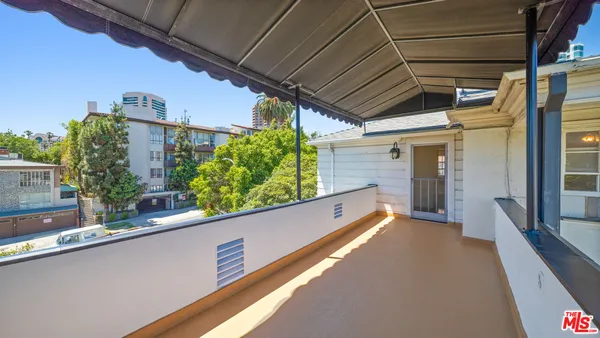 $4,695 | 1274 South Beverly Glen Boulevard, Los Angeles, CA 90024