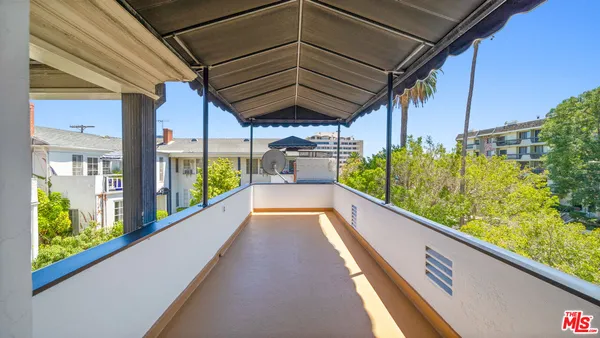 $4,695 | 1274 South Beverly Glen Boulevard, Los Angeles, CA 90024