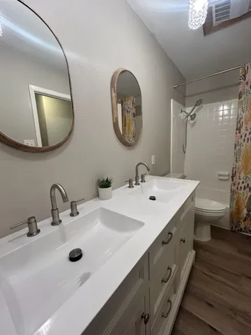 $529,000 | 9511 Meadowheath Drive, Austin, TX 78729