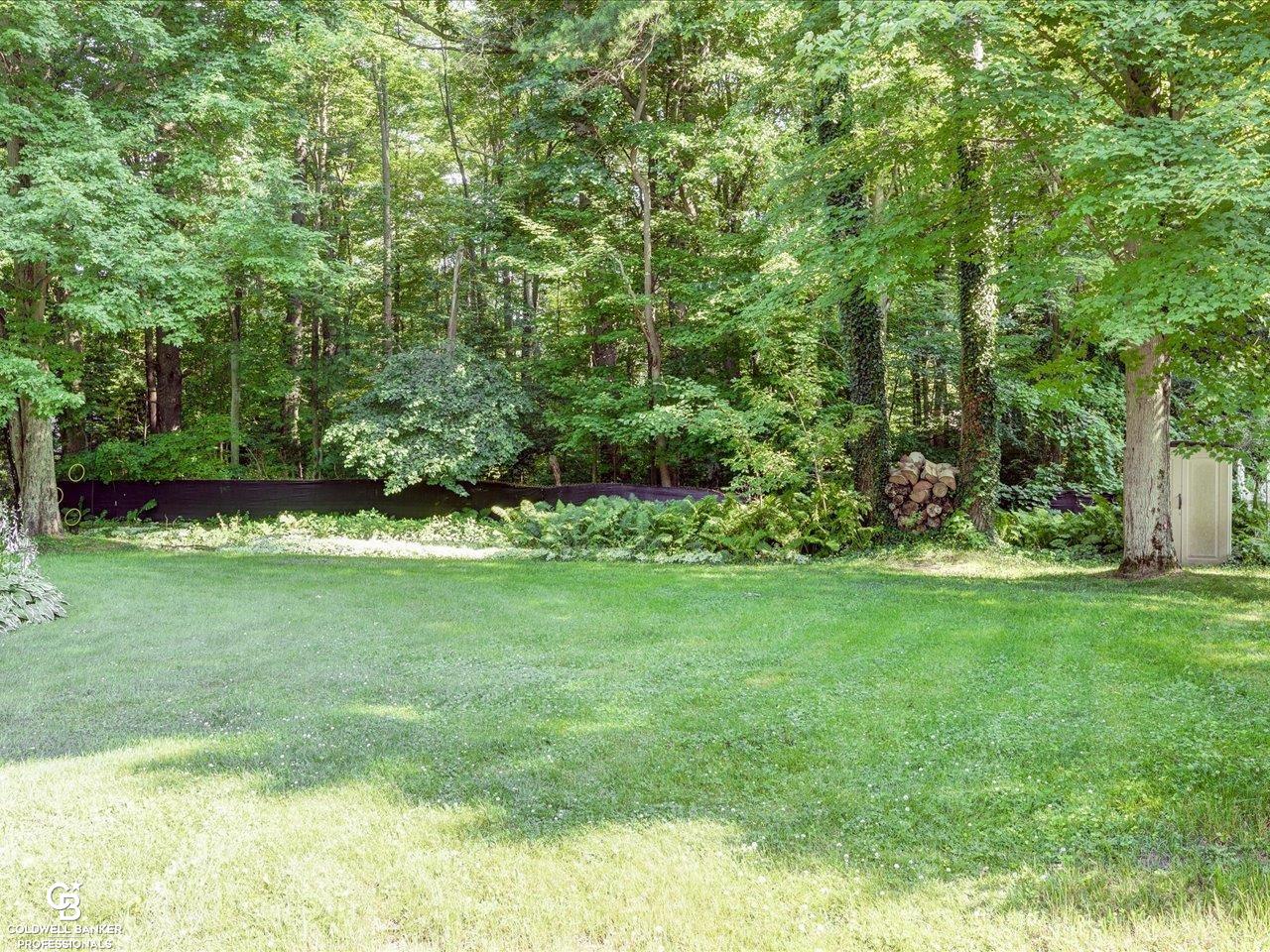 4057 Devonshire Road Fort Gratiot, MI 48059 - Photo 27 of 29 50181748-2346d263-d359-400d-8f8e-2eb7931f7a9b.JPG