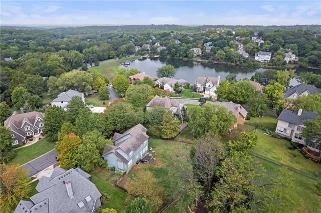 $569,000 | 5713 Widmer Road, Shawnee, KS 66216