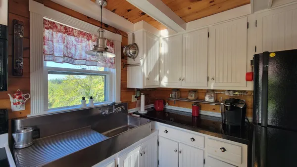 $195,000 | 38 Bay Road, Jonesboro, ME 04648