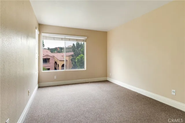 $425,000 | 2380 Del Mar Way, Unit 306, Corona, CA 92882