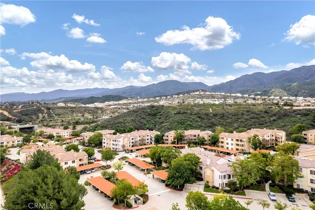 $425,000 | 2380 Del Mar Way, Unit 306, Corona, CA 92882