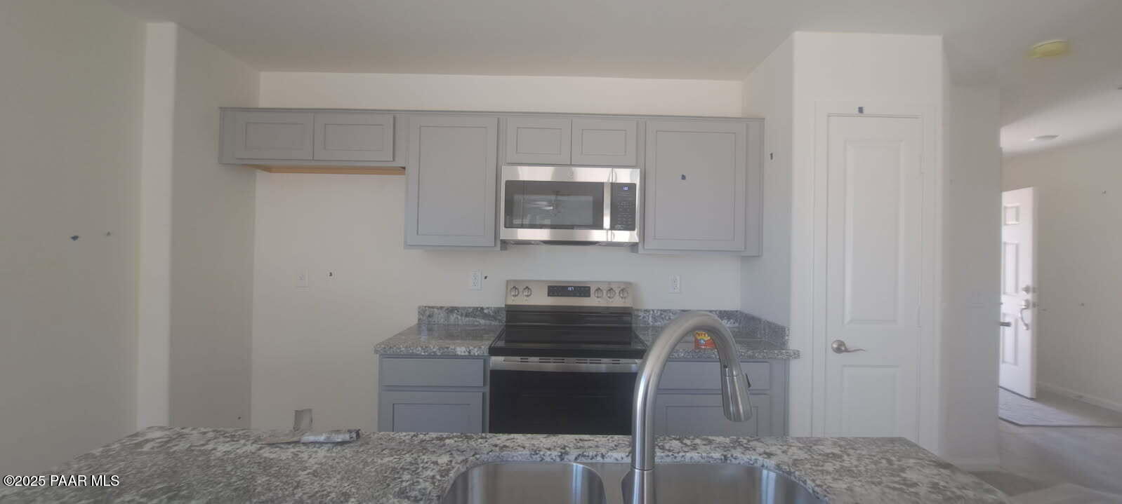1022 Helsing Road Chino Valley, AZ 86323 - Photo 3 of 9 image000002