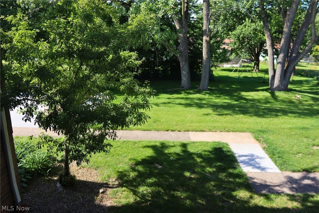 4849 Grace Road North Olmsted, OH 44070 - Photo 19 of 30