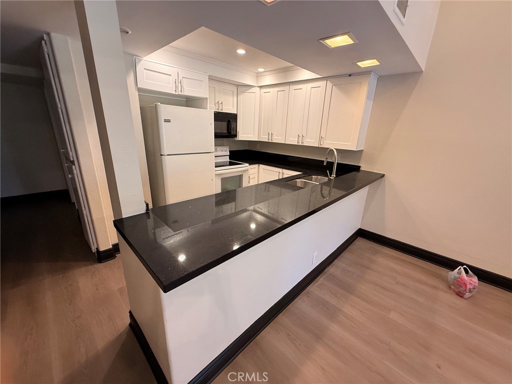 300 South Prospectors Road Diamond Bar, CA 91765 - Photo 12 of 18 kitchen