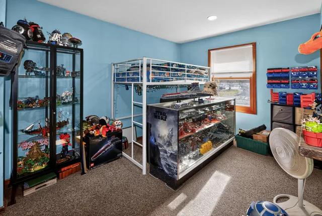 $374,900 | 1952 Garland Avenue, Waukesha, WI 53188