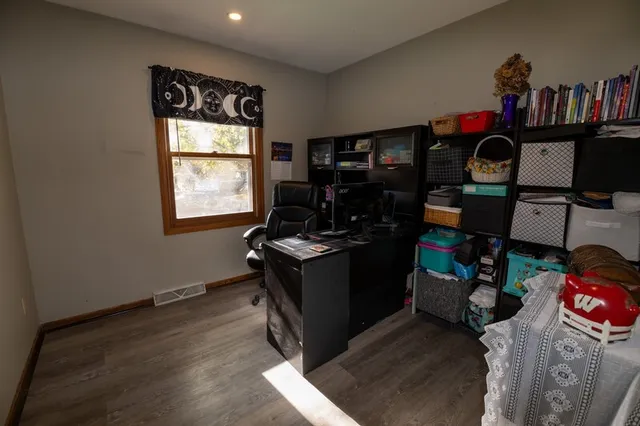 $374,900 | 1952 Garland Avenue, Waukesha, WI 53188