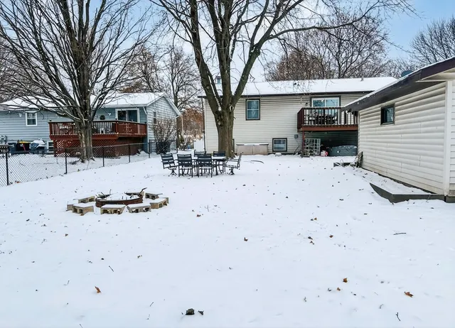 $374,900 | 1952 Garland Avenue, Waukesha, WI 53188